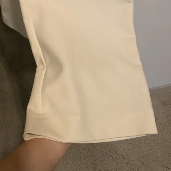 Gorgeous Ivory ***Marciano*** Formal Jump Suit Size 2 As Good As New!!! - Picture 6 of 12